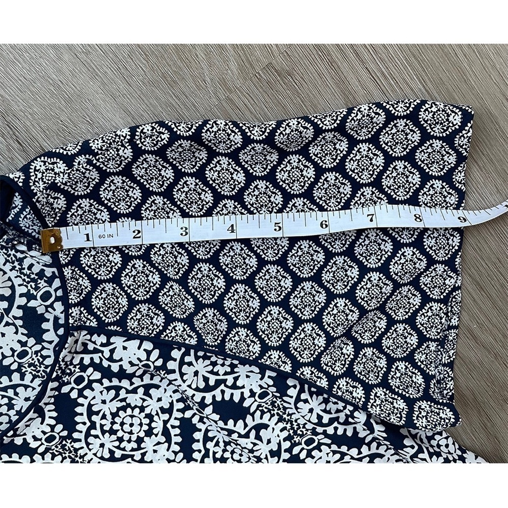 Ann Taylor LOFT Damask Fluid Tee - Picture 10 of 11